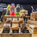 巴塞罗那莫林斯丽宜必思酒店 酒店