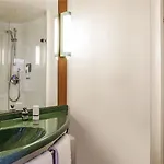 巴塞罗那莫林斯丽宜必思酒店