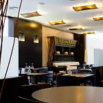 酒店 巴塞罗那莫林斯丽宜必思酒店 2*