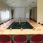 巴塞罗那莫林斯丽宜必思酒店 酒店 2*