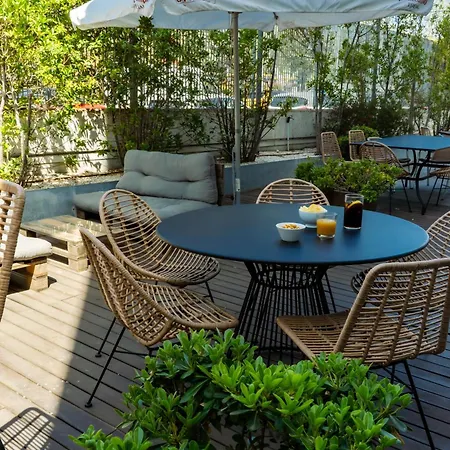 Ibis Barcelona 2*