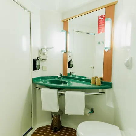 Ibis Barcelona 2* Molins de Rei