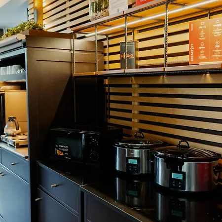 Ibis Barcelona Hotel 2*