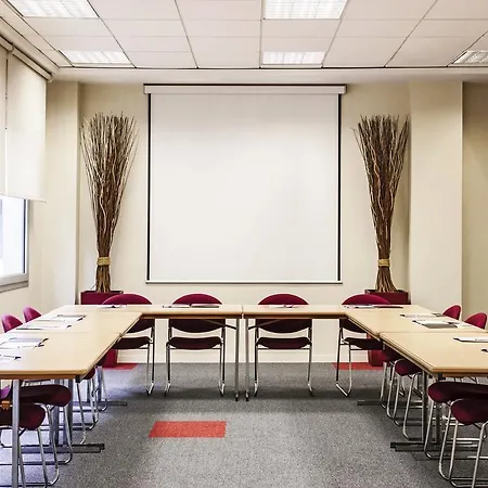 Hotel Ibis Barcelona 2*