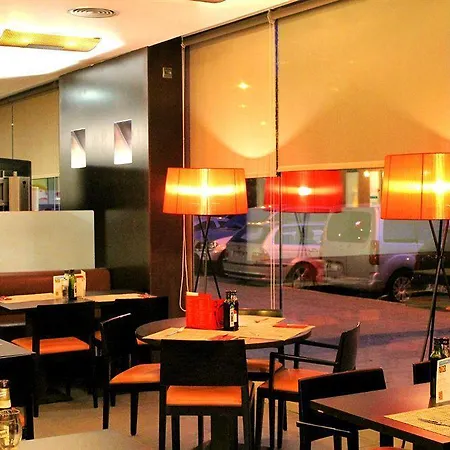 Ξενοδοχείο Ibis Barcelona 2*
