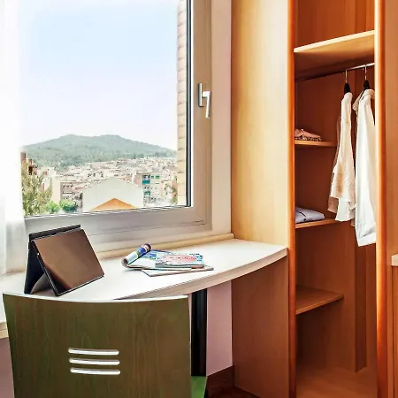 Ξενοδοχείο Ibis Barcelona 2*